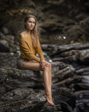 Abby on the rocks