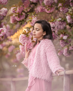 Lente roze meisje Jelkafotografie
