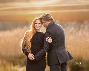 Pregnant couple Jelkafotografie